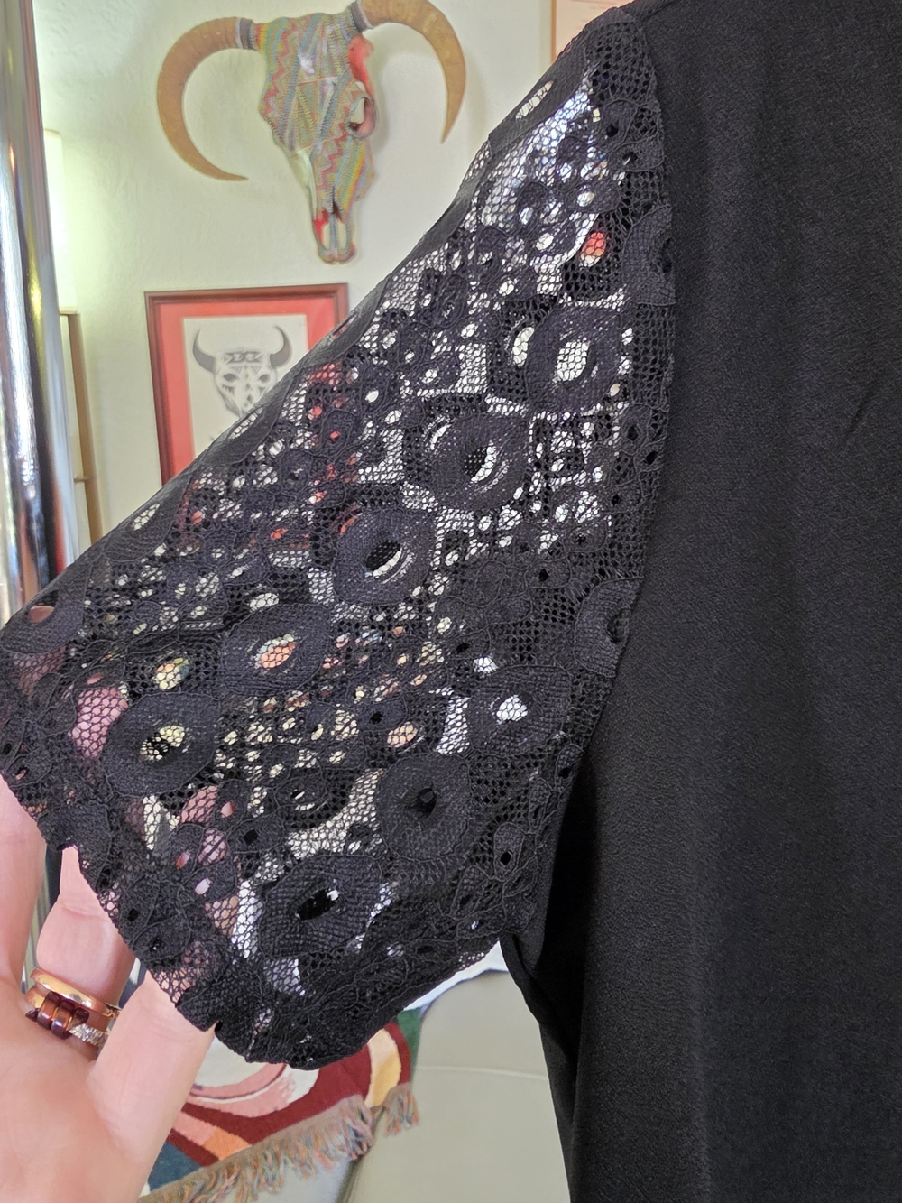 Scarlett Black Lace-Sleeve Keyhole Blouse - Picture 3 of 4